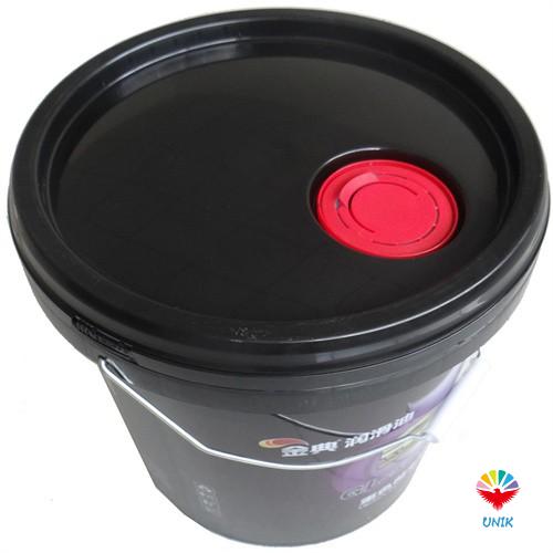 in mold label for gear lubricant oil bucket 